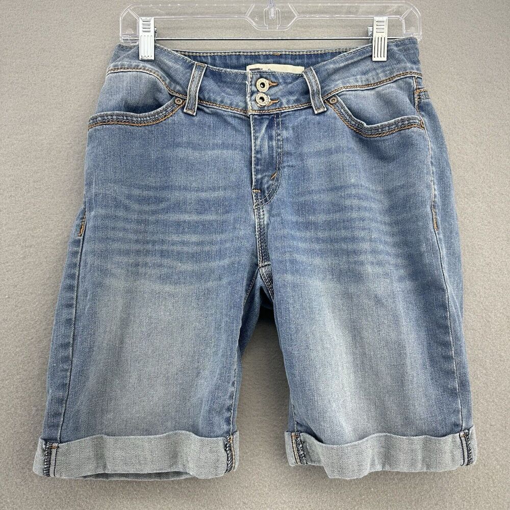 2012‎ Levi's Crop Cut Cuffed Blue Jean Shorts Med Wash Women's 8 (28) Whiskers